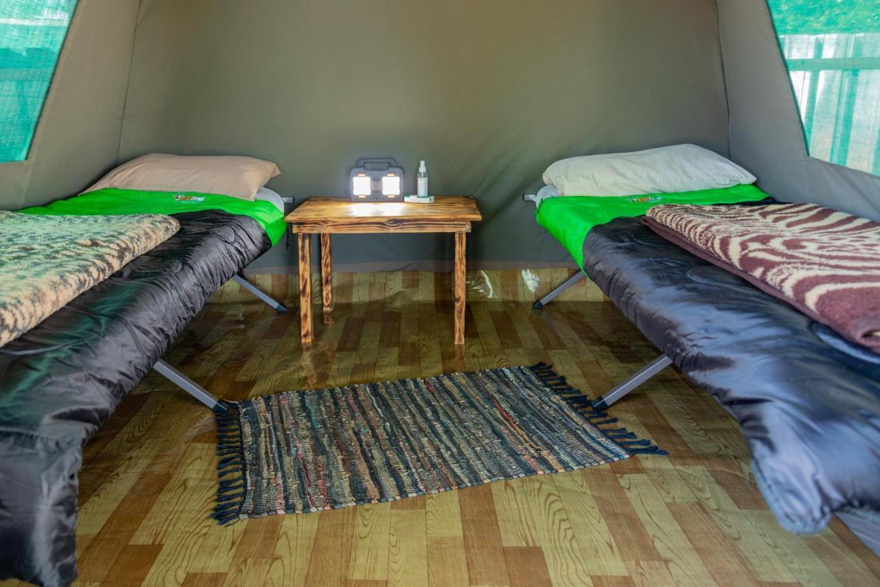 Tana Safaris Bush Camp Hotel Otjiwarongo Exterior foto